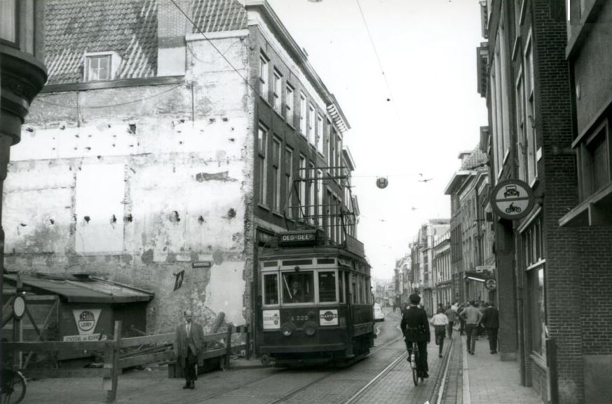 Hogewoerd, tram.jpg